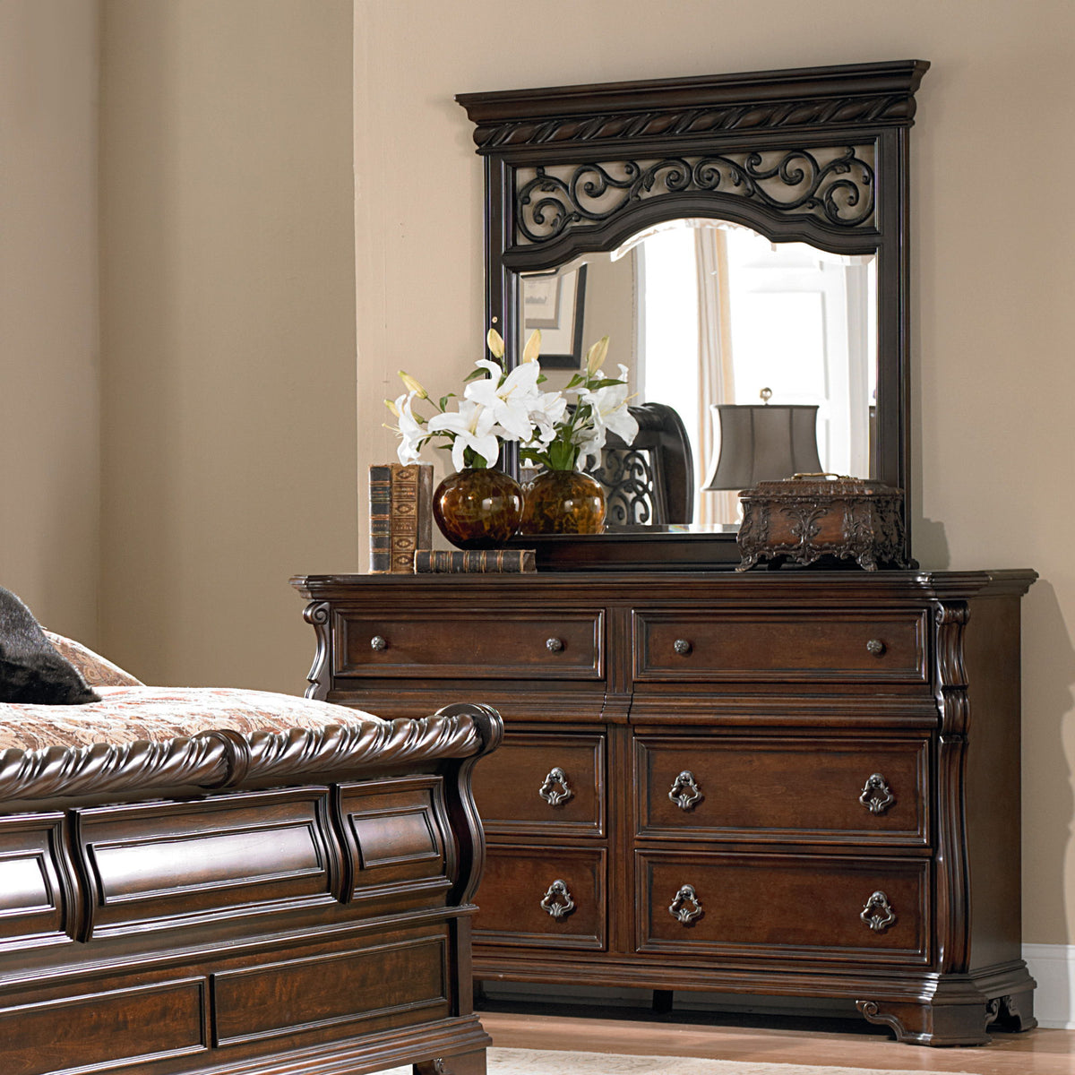Arbor Place - Bedroom Set