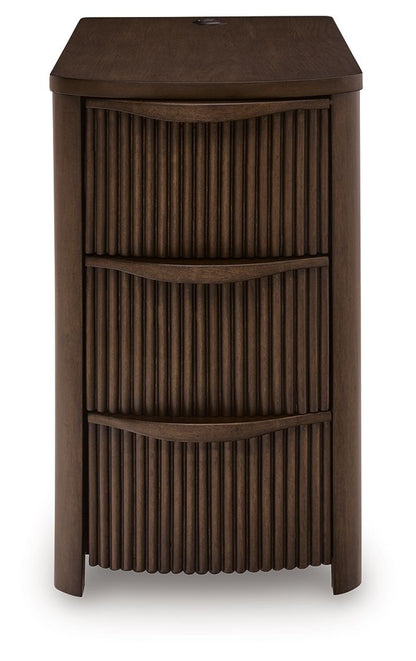 Camdill - Chair Side End Table