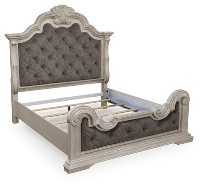 Bruchandi - Upholstered Panel Bed