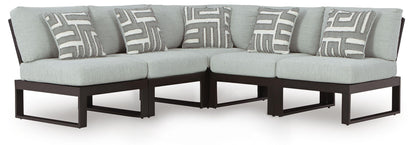 Beachloft - 5-Piece Outdoor Sectional - Black / Gray