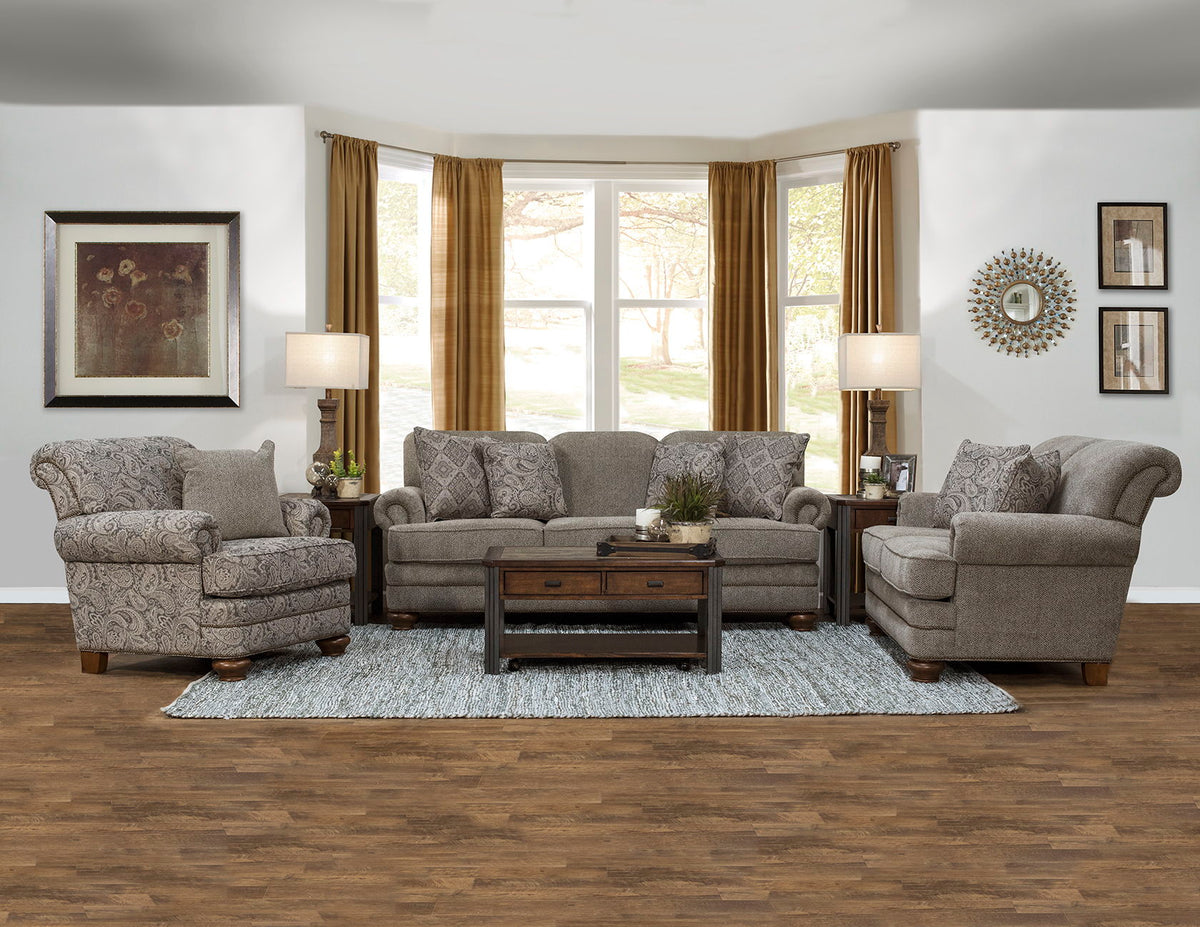Reed - Loveseat With Nails